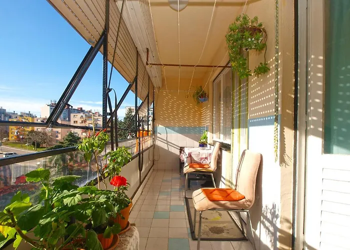 Apartment Momcilo 1995 *