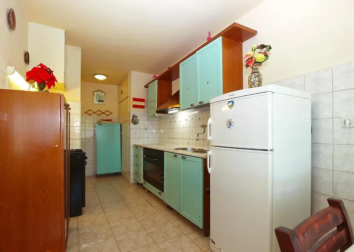 Apartment Momcilo 1995